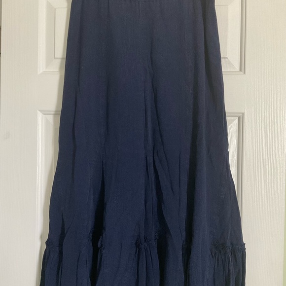 Coldwater Creek skirt - Picture 2 of 9